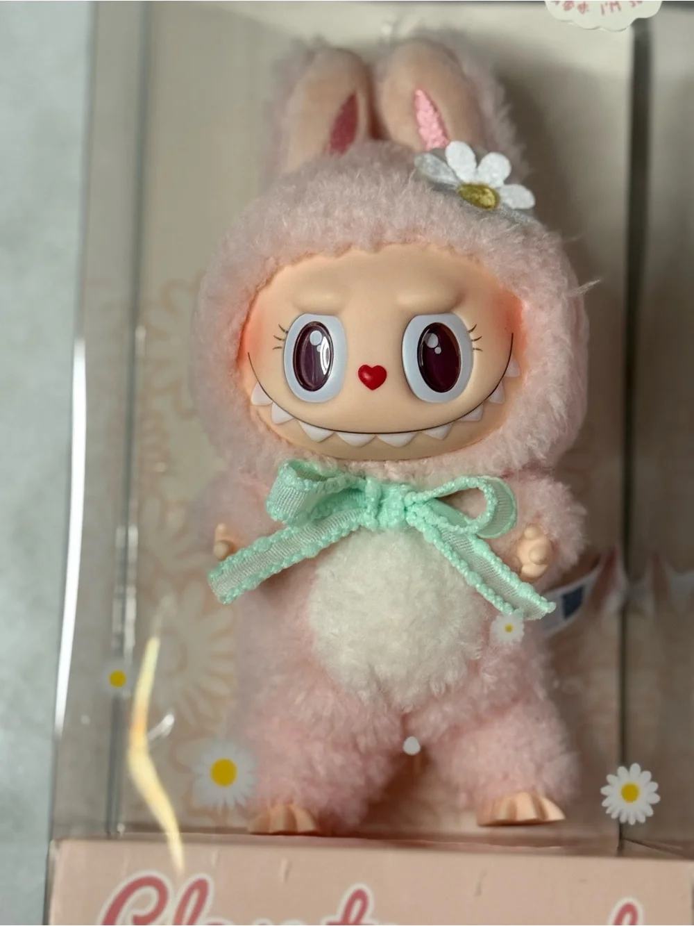 Close to Sweet Labubu Pink Vinyl Plush Doll - Mint Bow. New! Collectible.